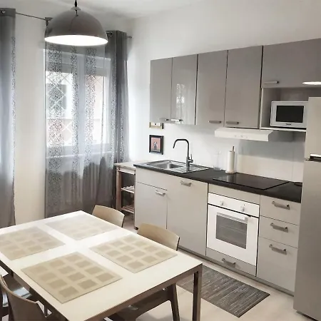 Apartman Midway Downtown-railway Station